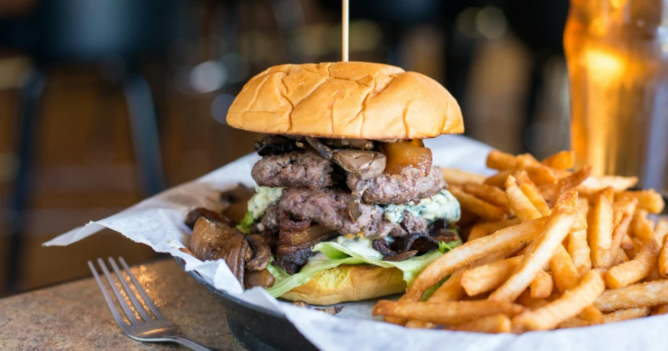 Best 10 Restaurants in De Pere